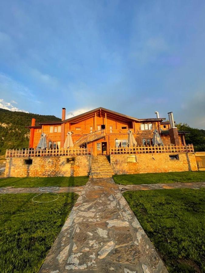 Mezini Resort Erseke